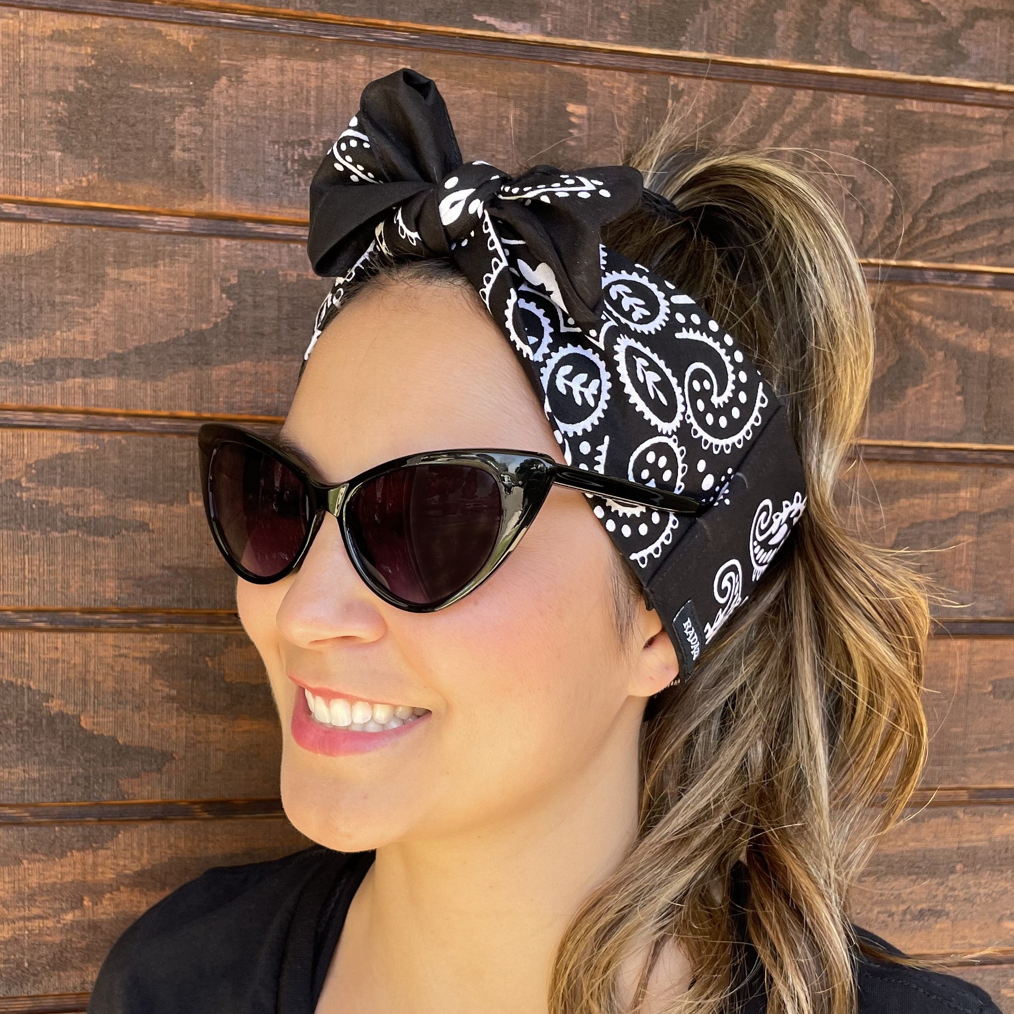 ROCKABILLY/TIE-UP BANDANA- BLACK TEXAS PAISLEY – RADAZZ Apparel